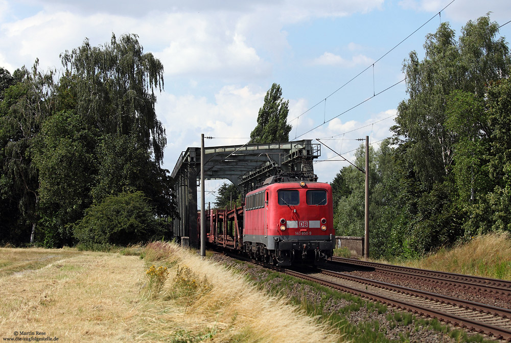 140 850 mit EZ53839 auf der Kanalbrücke bei Peine