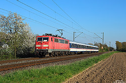 TRI 111 112 mit der RB37 zwischen Weißenberg und Meerbusch Osterath