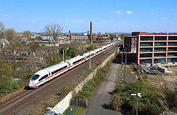 403 004 als ICE629 bei Köln Deutz Tief