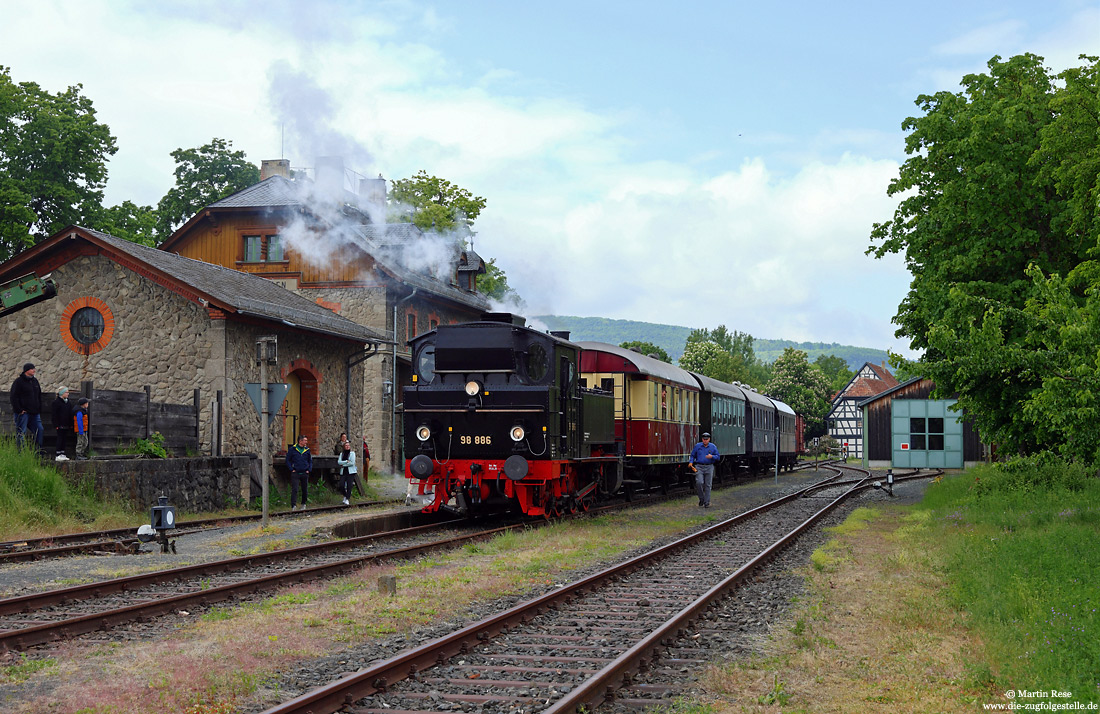 98 886 der Museumseisenbahn Mellrichstadt Fladungen im Endbahnhof