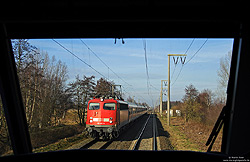110 491 ex 112 491 bei Neermoor auf der Emslandstrecke aus einer Lok der Baureihe 101 fotografiert