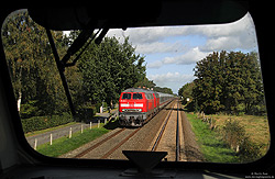 aus der ersten Reihe 218 213 mit InterCity bei Wittenwurth